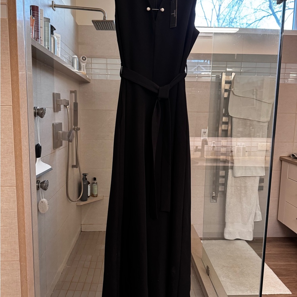 Tahari Classic Black Maxi jumpsuit, wide leg, 2 side pockets . Removable belt,